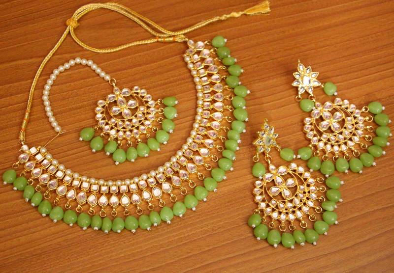 BLUE CRYSTAL NECKLACE-SETS