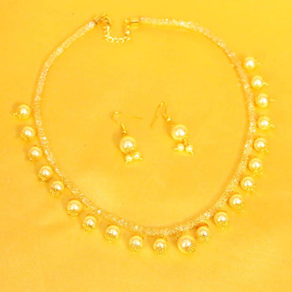Pearl Gold Look Necklace Set