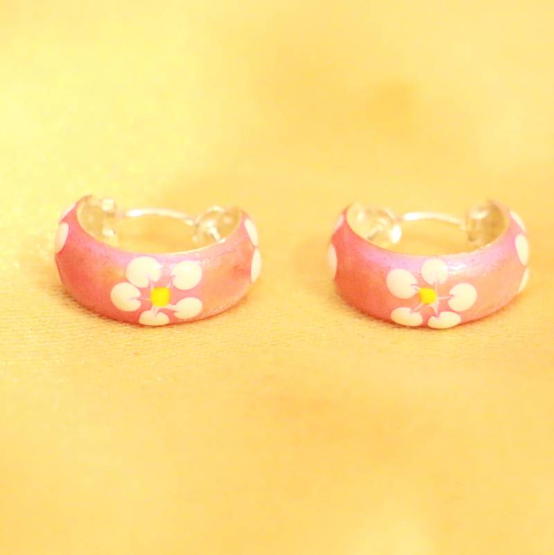 92.5 Sterling Silver Light Pink Flower Pattern Earrings