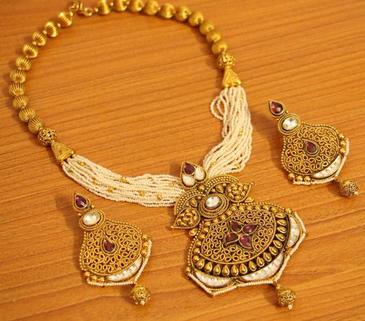 Kundan Polki Gold Look Antique Fine Necklace Set