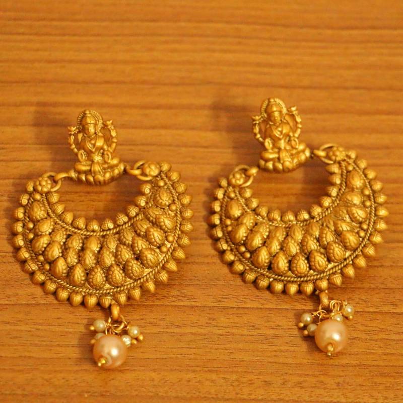 Jhumki Temple Earring 10260-28 – Dazzles Fashion and Costume Jewellery