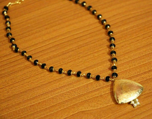 Gold mangalsutra
