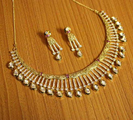 Antique Gold look Kundan & diamond Look Necklace Set