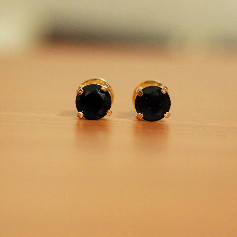 5mm 18kt Yellow Gold Handmade Single Stone Triangle Shape Stud Earring  Cartilage Earring Customized Unisex Screw Back Stud Jewelry Er148 - Etsy