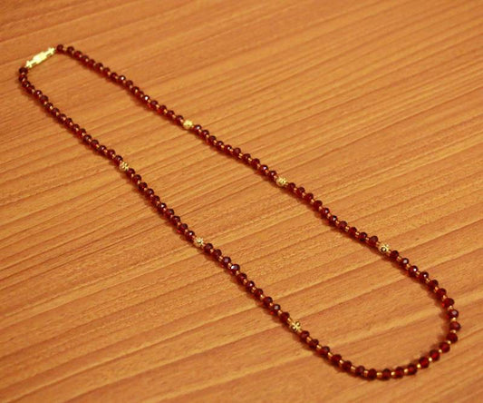 Red Crystal Bead & Gold bead Necklace