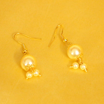 Pearl Gold Look Necklace Set