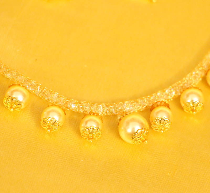Pearl Gold Look Necklace Set